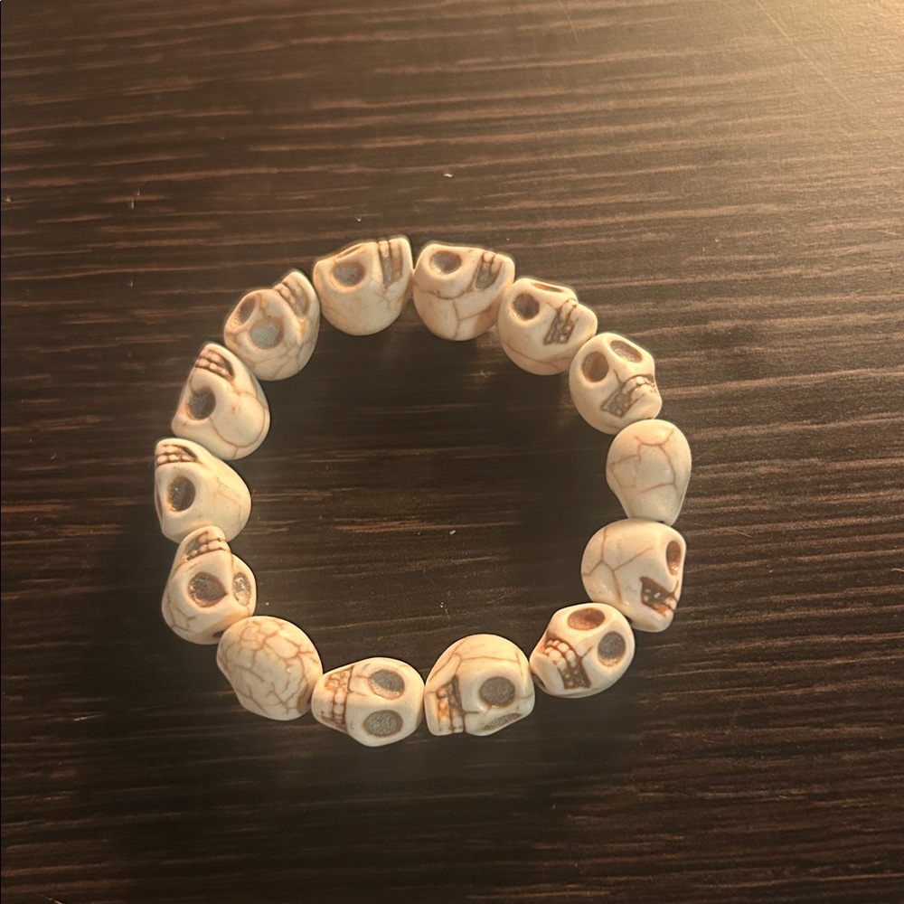 Skull Bead Bracelet - Cream and Brown